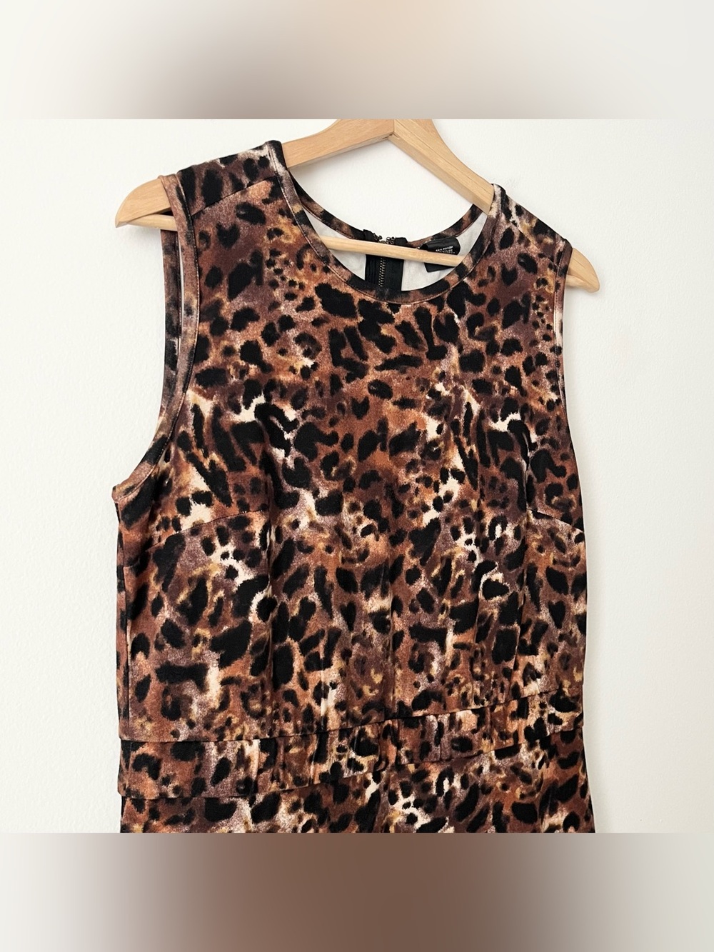 Vintage Lord & Taylor Animal Print Sleeveless Dress Size 10 Stretchy Bodycon - Picture 3 of 7